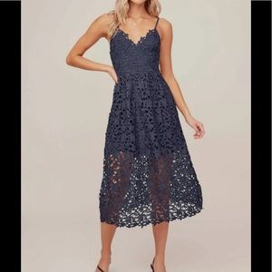 ASTR the label Lace Midi Dress